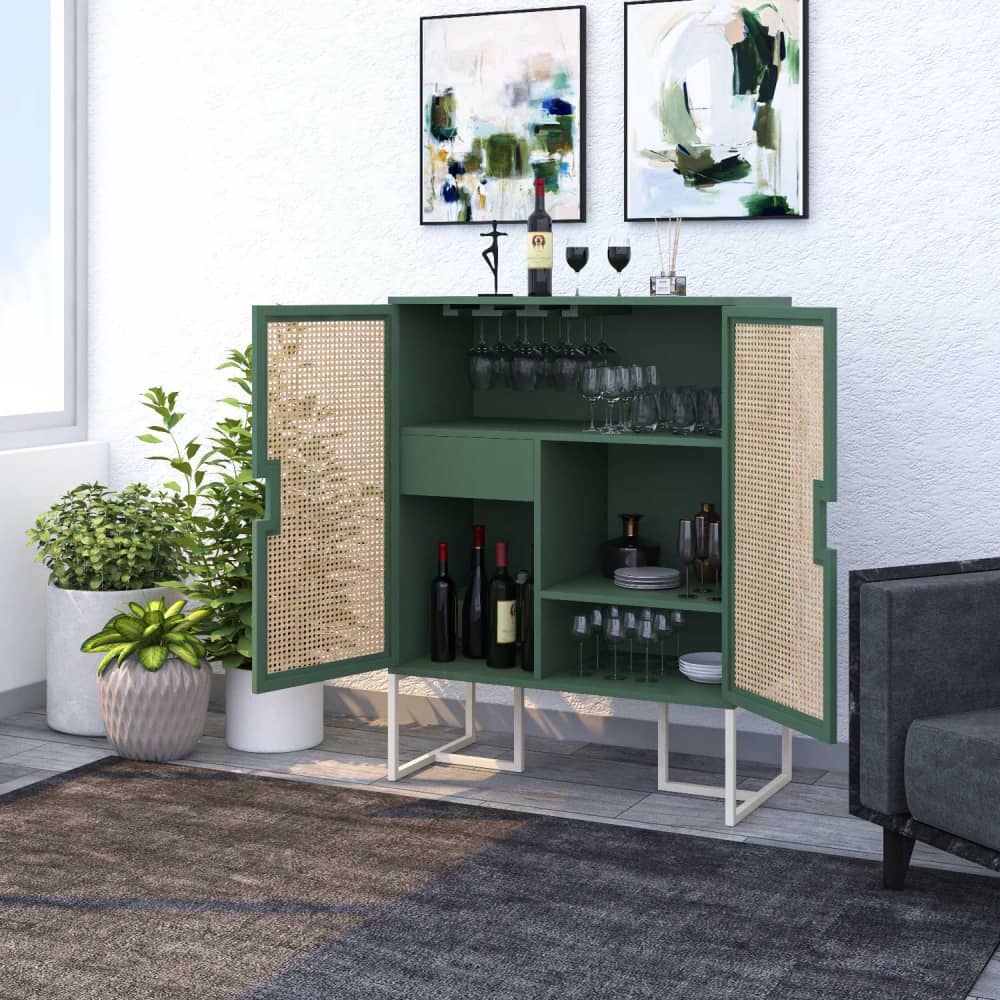 Euclid Bar
