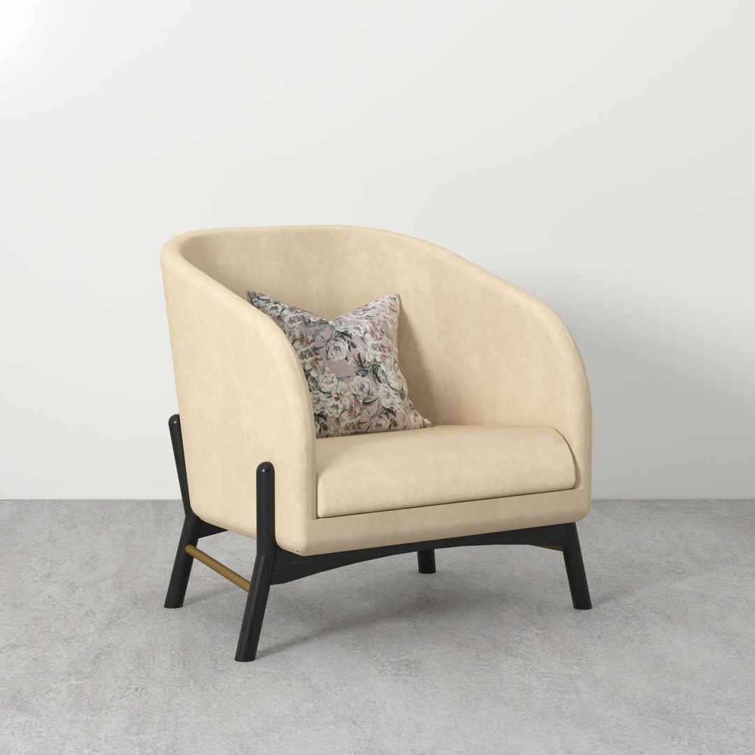 Kamari Lounge Chair
