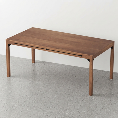 Klassisch Dining Table