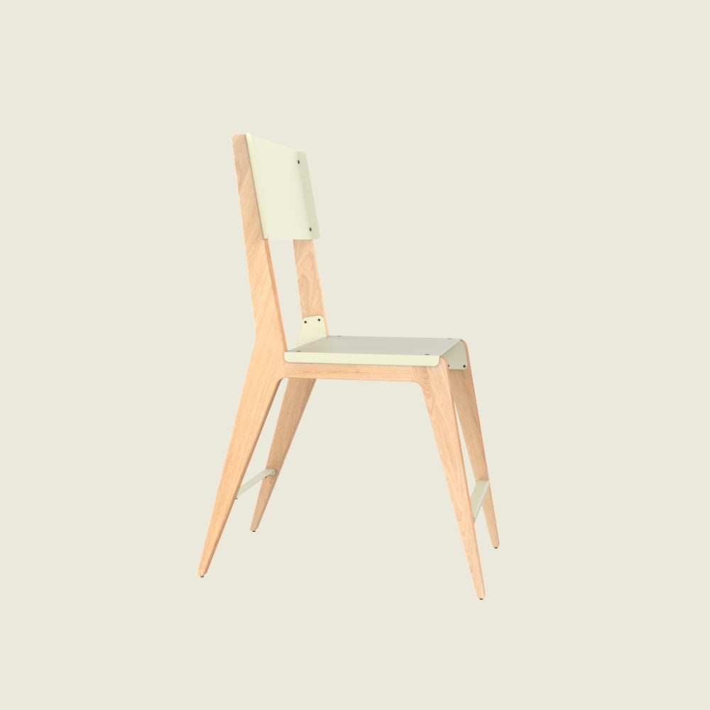 Akaei Chair