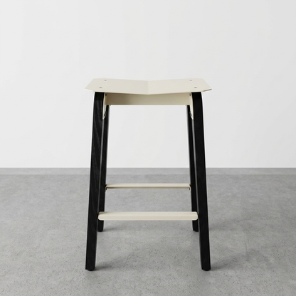 Akaei Stool – Black Stained