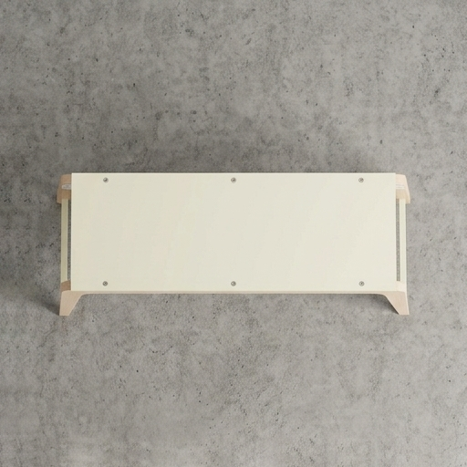 Akaei Bench