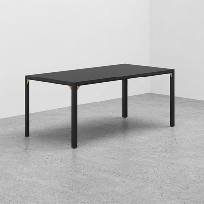 Schlight Dining Table