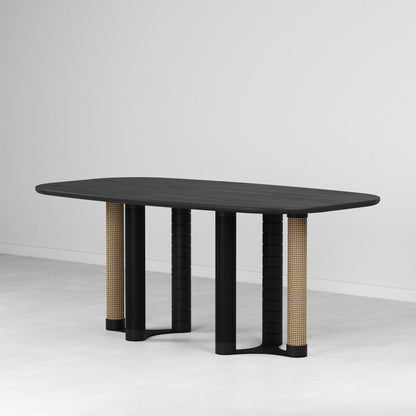 Canto Dining Table