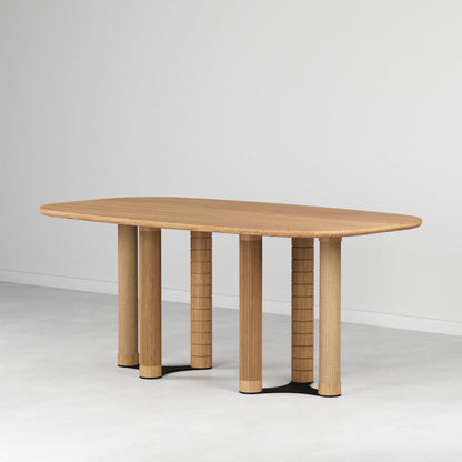 Canto Dining Table