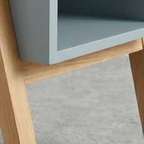 Muro Display Stand