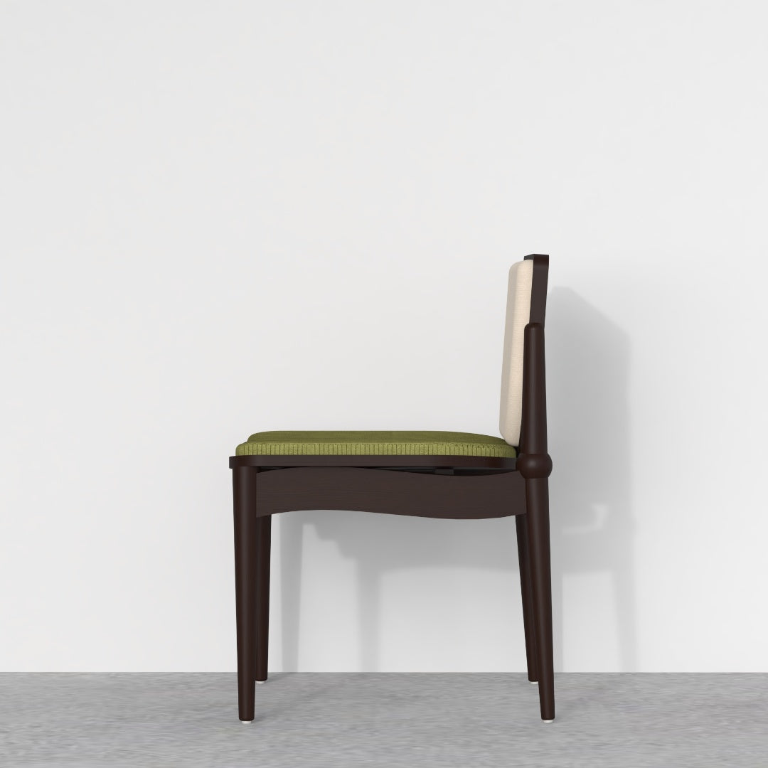 Flavin Chair