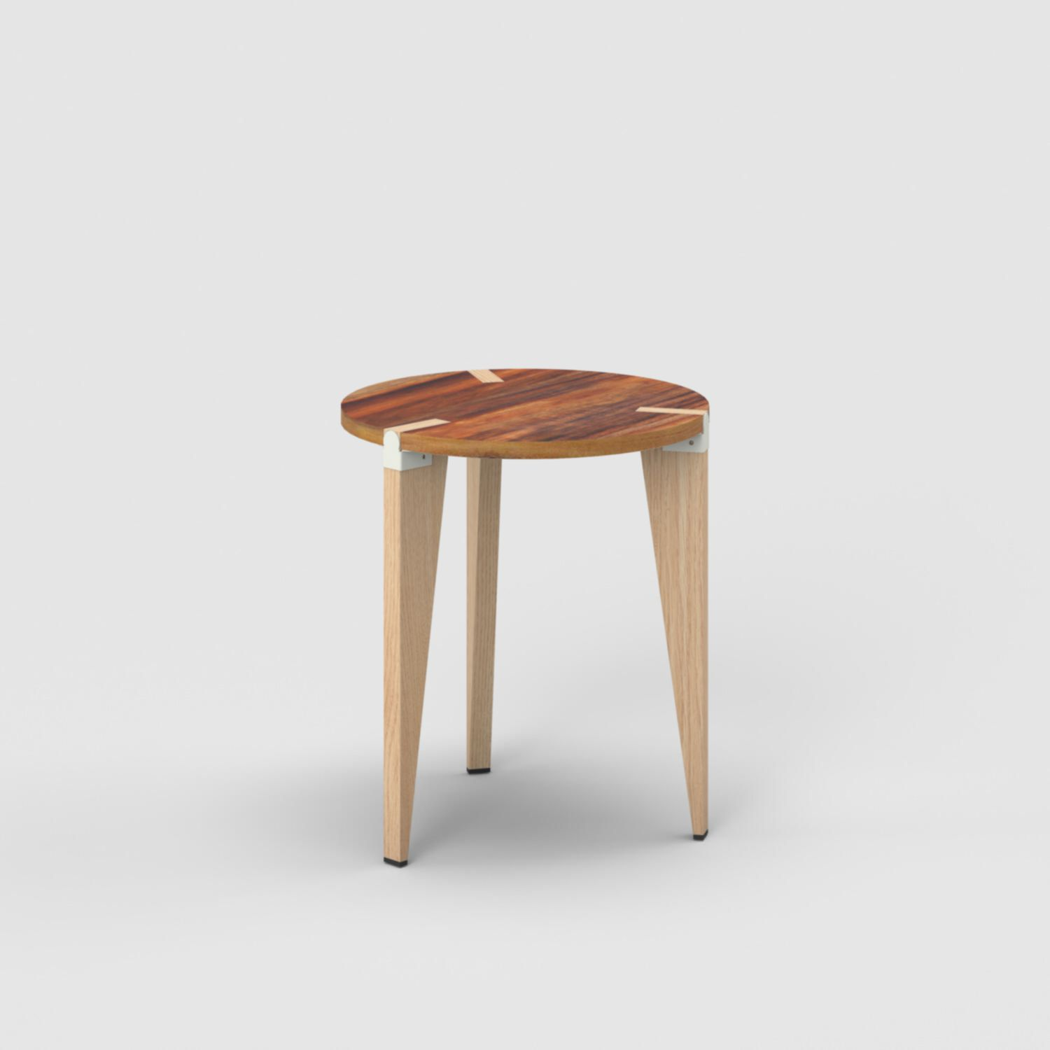 Saki Stool