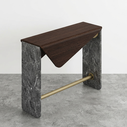 Brevis Console 1