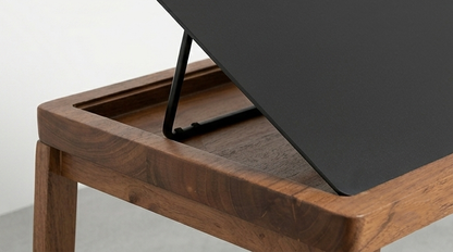 Lapeze Table