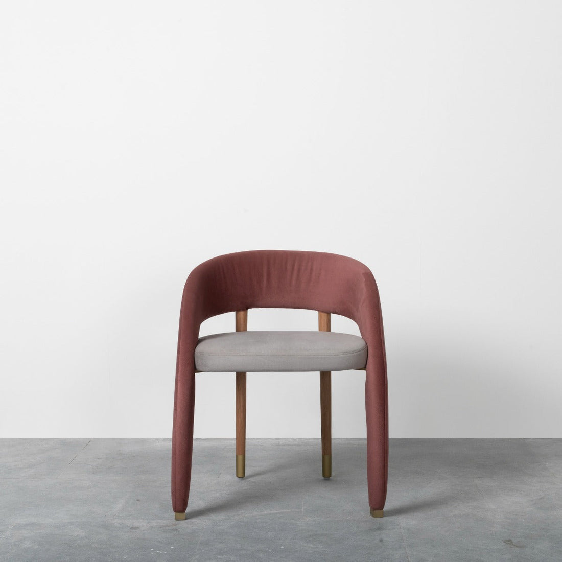 Gia Chair