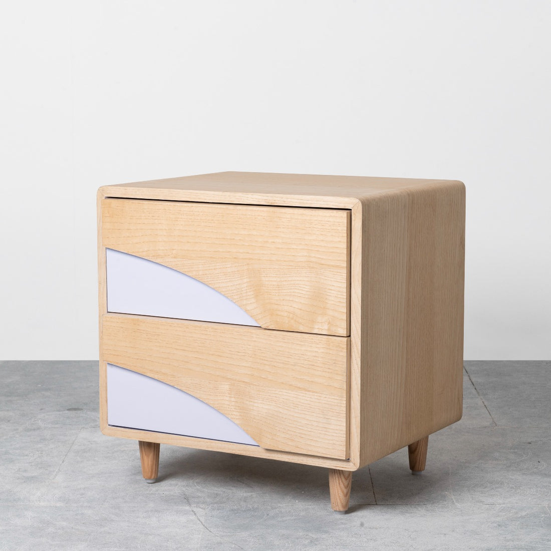 Vie Bedside Table