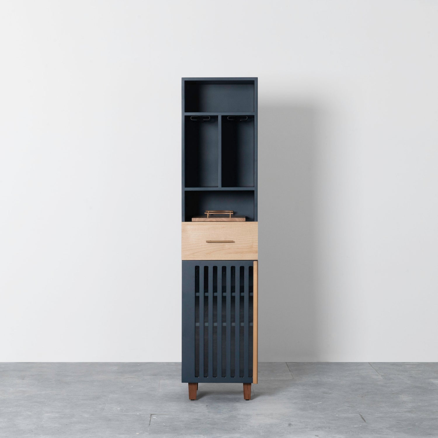 Hoch Bar Cabinet