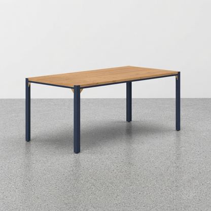 Schlight Dining Table