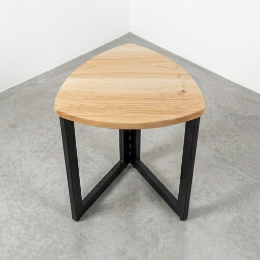 Piatta End Table