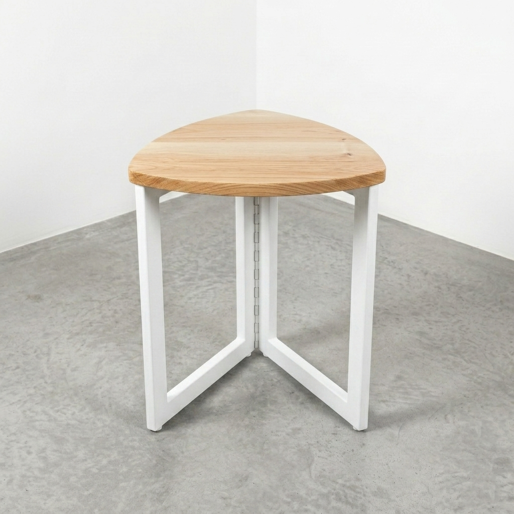 Piatta End Table