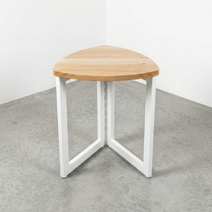 Piatta End Table