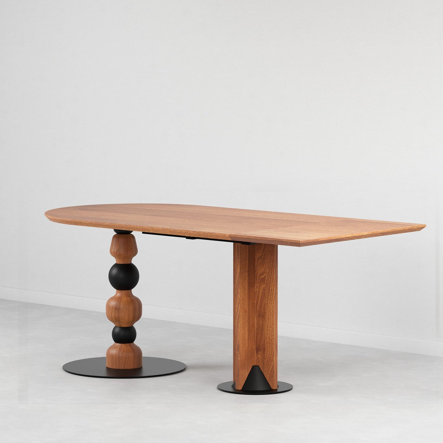 Sandro Dining Table