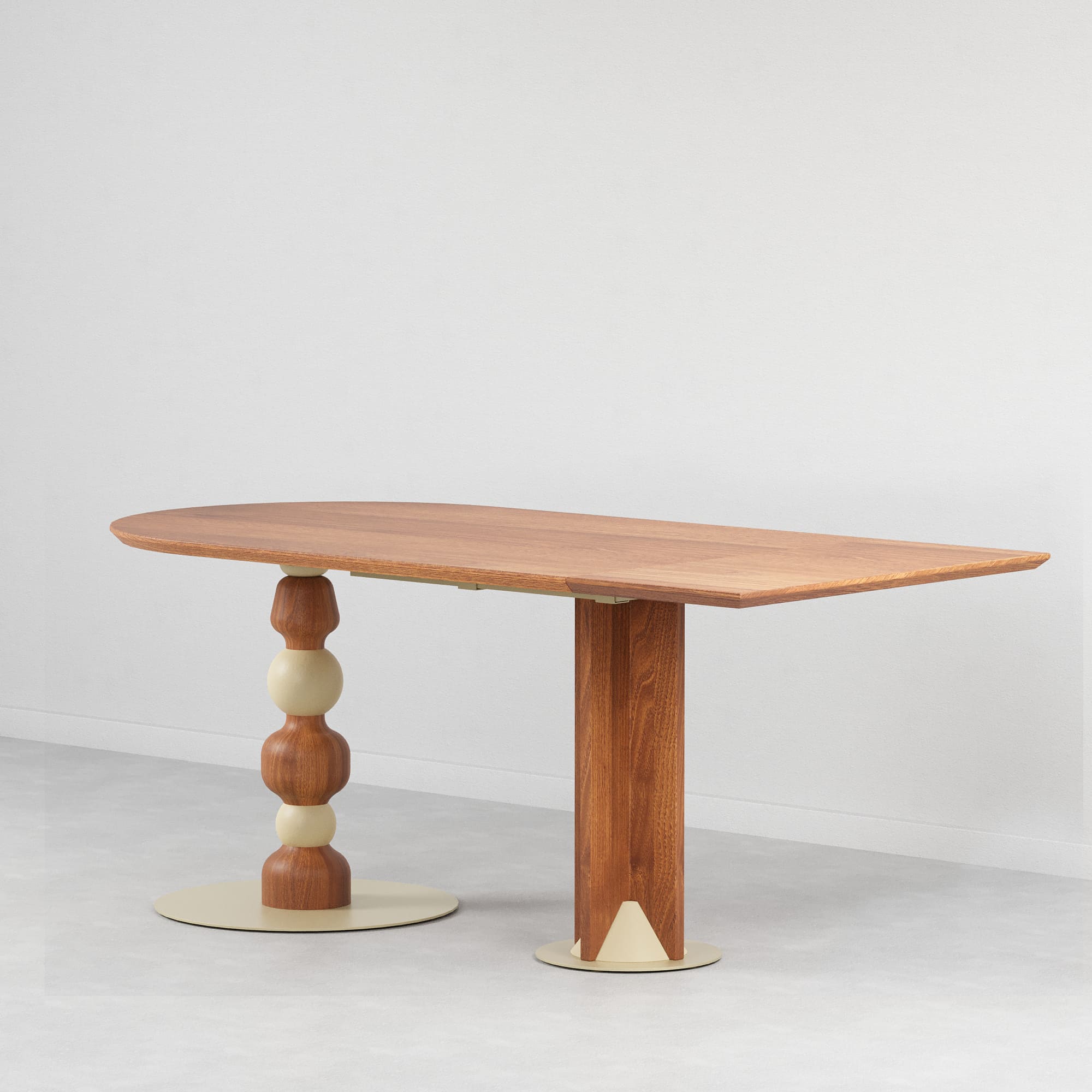 Sandro Dining Table