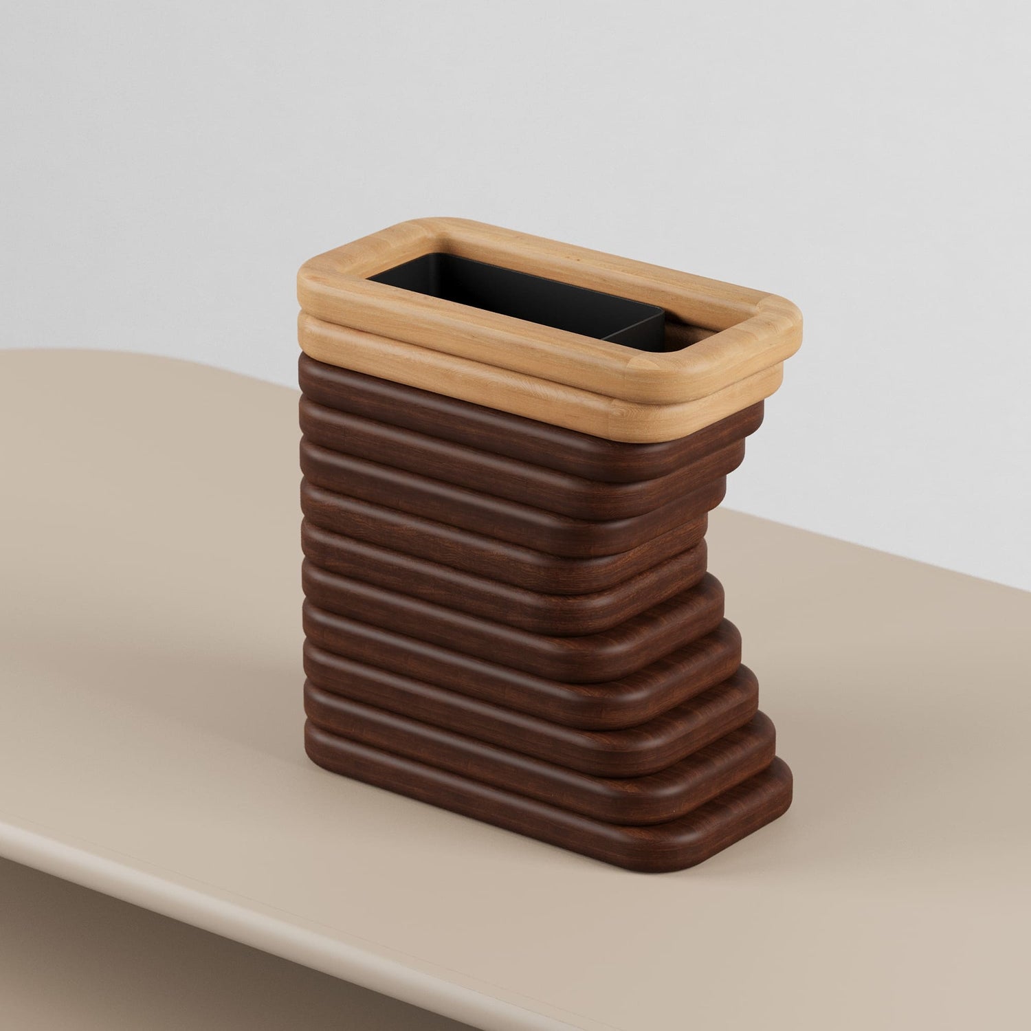 Tessra Planter