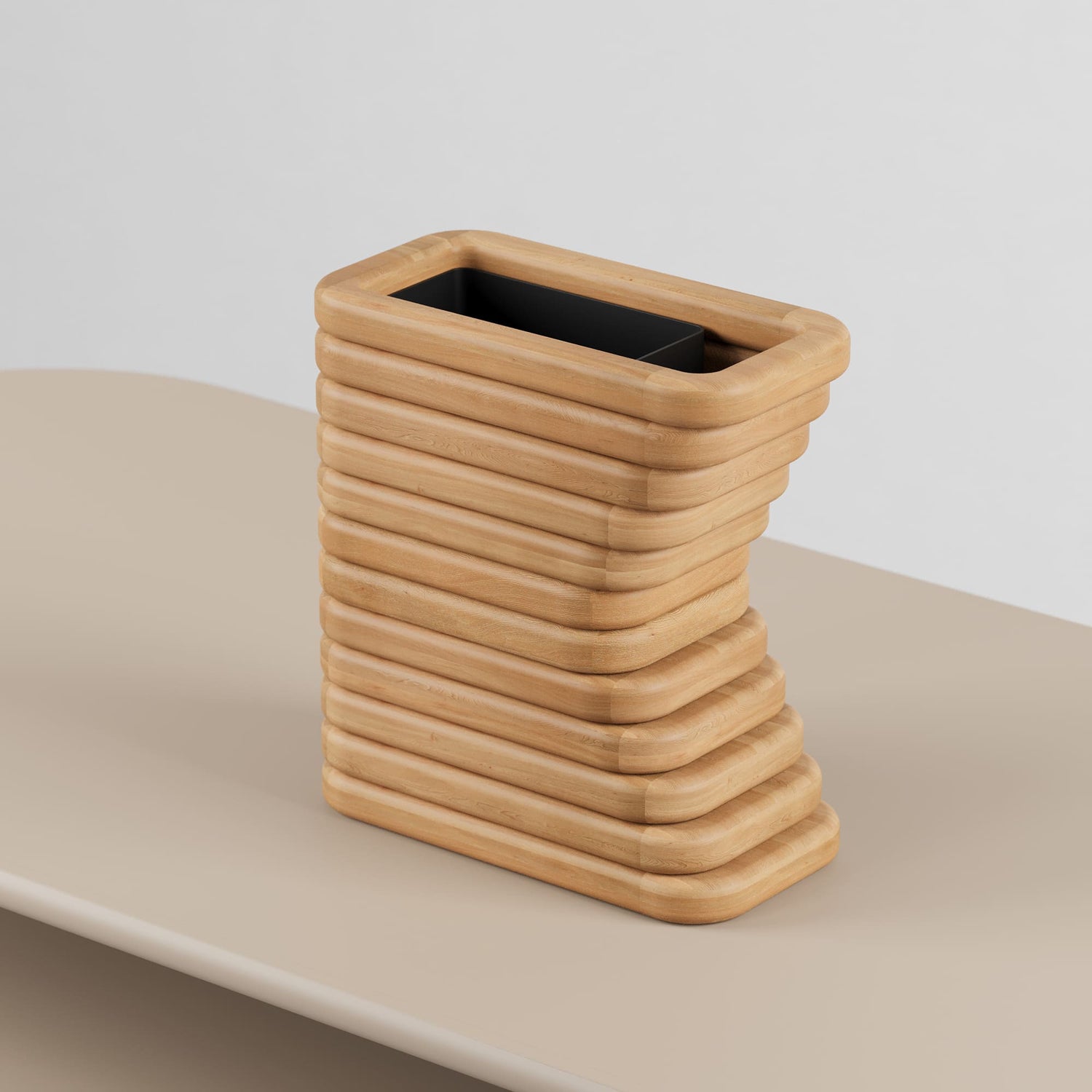 Tessra Planter