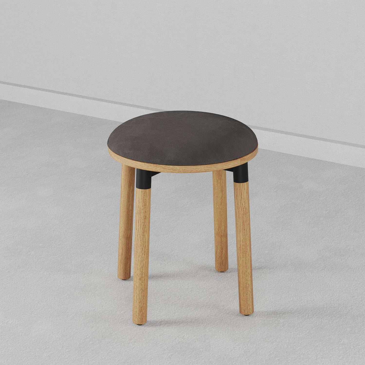 Travis Stool