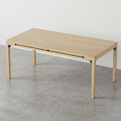 Klassisch Dining Table