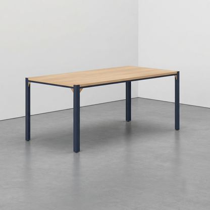 Schlight Dining Table