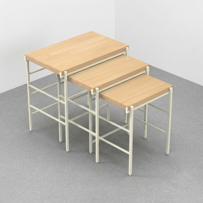 Alice Nesting Table