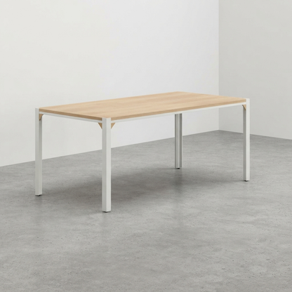 Schlight Dining Table