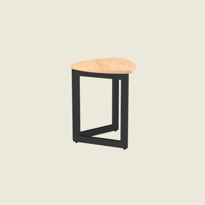 Piatta End Table