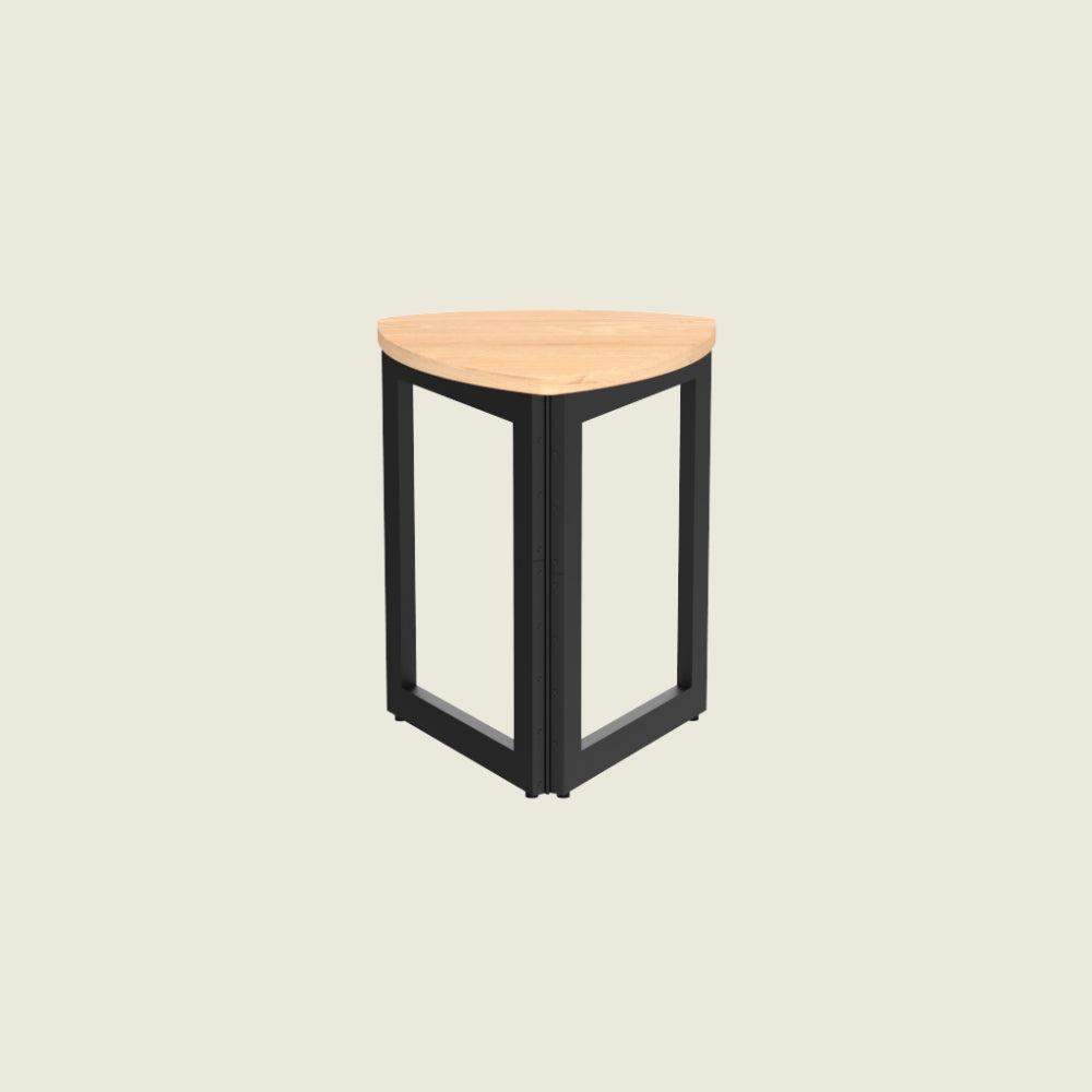 Piatta End Table